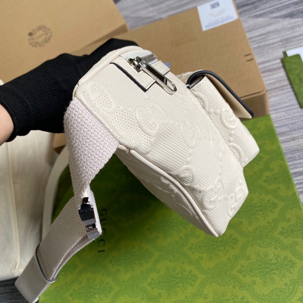 グッチバッグ側面デザイン